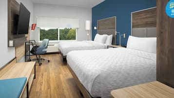 Työpöytä, kannettavalle tietokoneelle sopiva työtila, pimennysverhot