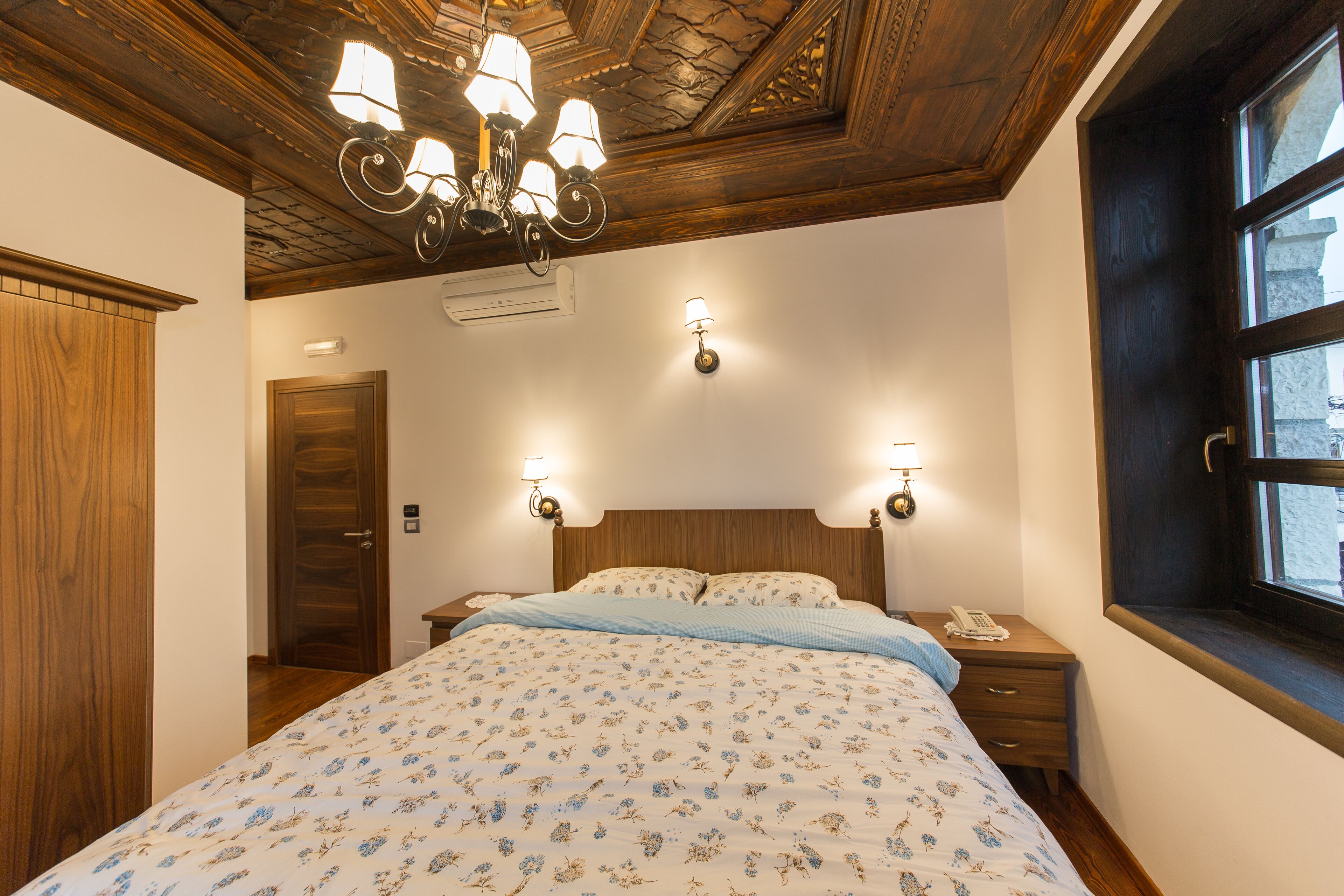 Minibar, bureau, chambres insonorisées, Wi-Fi gratuit