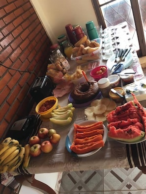 Desayuno buffet incluido todos los días