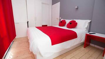 Habitación doble superior | Escritorio, wifi gratis y ropa de cama