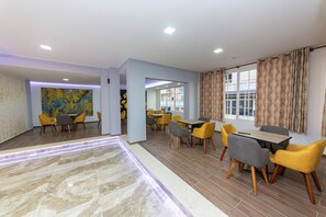Interior - Esal Hotel (Durrës)