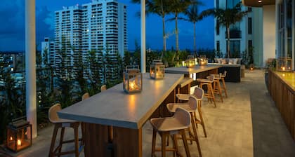 Canopy by Hilton West Palm Beach Downtown