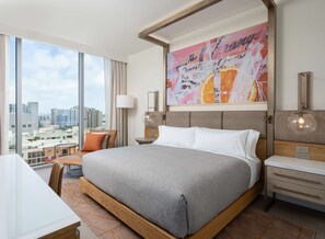 Literie de qualité supérieure, coffres-forts dans les chambres, bureau