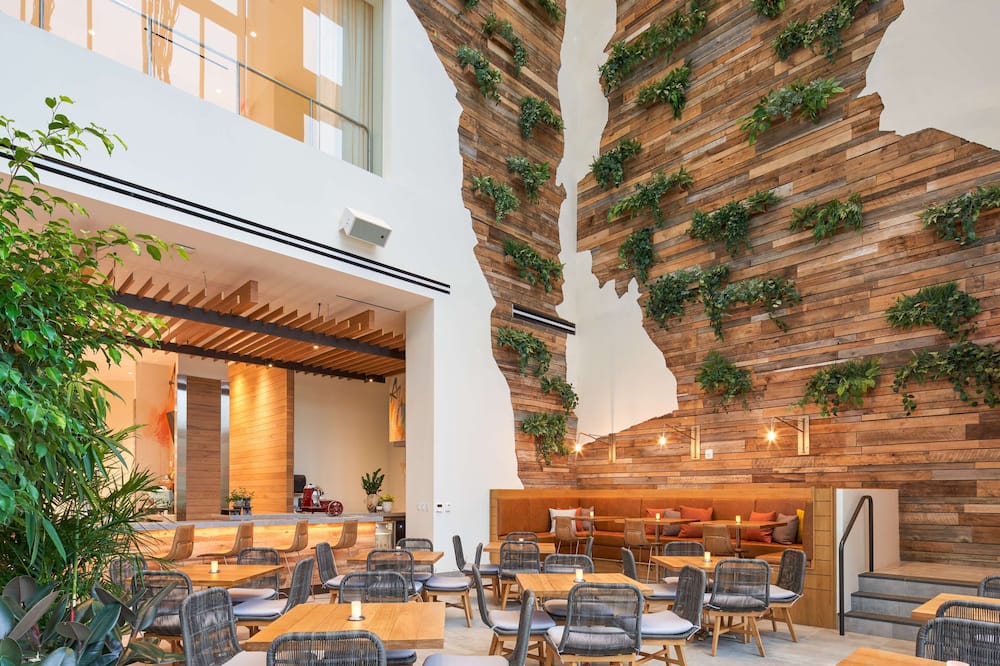 Canopy by Hilton West Palm Beach Downtown
