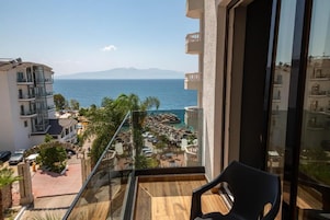 Deluxe Double Room, Balcony, Partial Sea View | Balcony