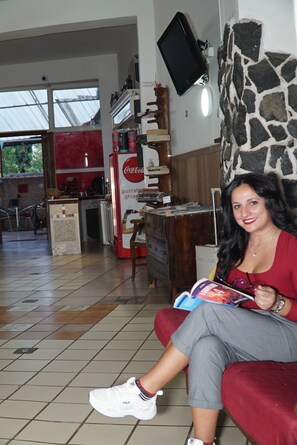 Flat-screen TV - B&B Cappotto Civico 48 (Pompei)