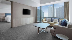 Suite – premium, 1 kingsize-seng, ikke-røyk | Oppholdsrom