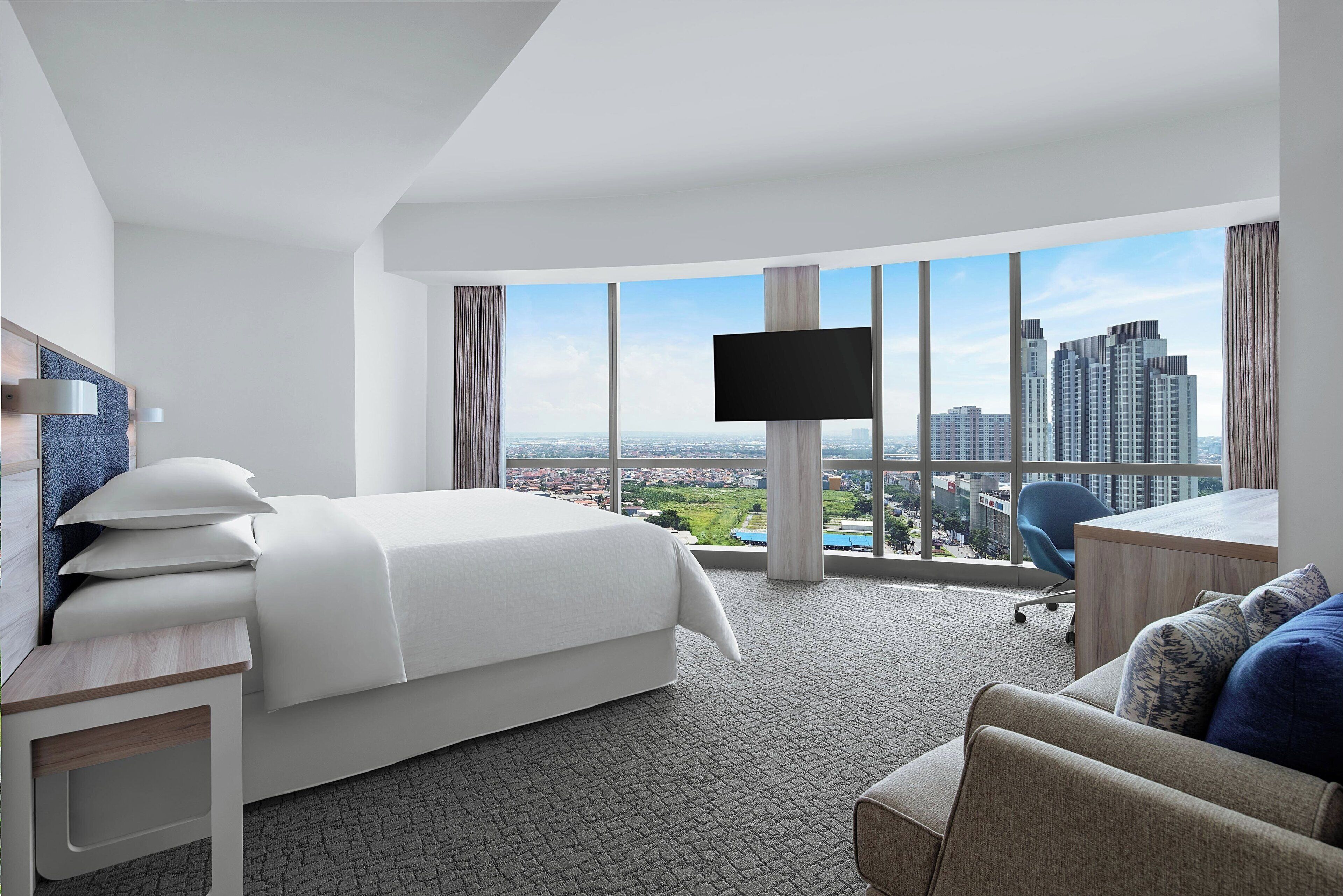 junior suite, 1 king bed (junior suite, 1 king bed) | 1 bedroom, frette italian sheets, premium bedding, in-room safe