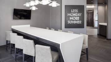 Sudah termasuk sarapan ala kontinental setiap hari