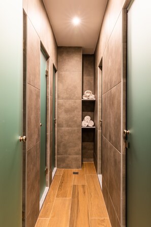 Douche de la salle de bain