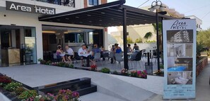 Terrace/patio - Area Hotel (Ksamil)