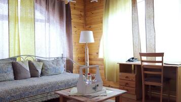 Soundproofing, iron/ironing board, free WiFi, bed sheets