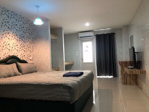 开间 | 笔记本电脑工作区、遮光窗帘、免费 WiFi、床单