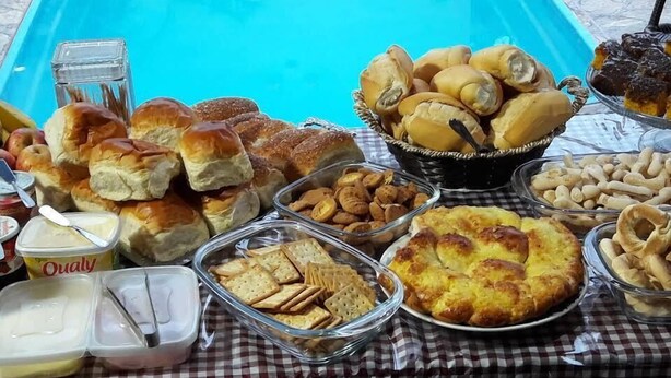 Free daily self-service breakfast 