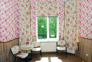 Deluxe Double Room, Private Bathroom (1) | Iron/ironing board, free WiFi, bed sheets - Mini-hotel Maison Blanche Kyiv (Kyiv)