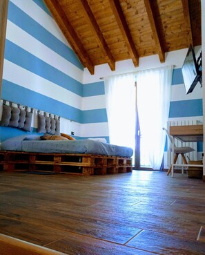 Egyptian cotton sheets, premium bedding, pillowtop beds