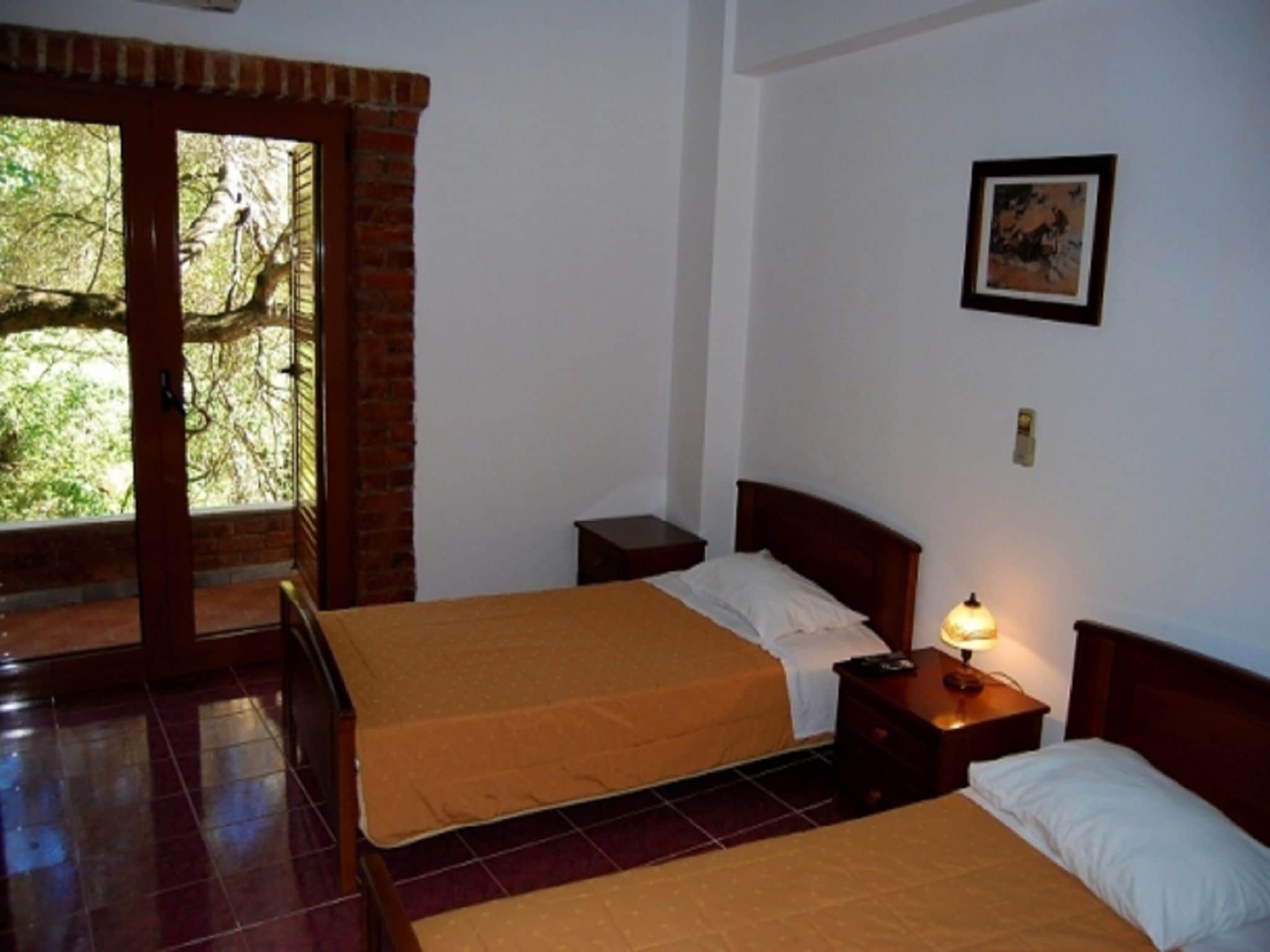 Twin Room, Balcony | Desk, soundproofing, rollaway beds, bed sheets