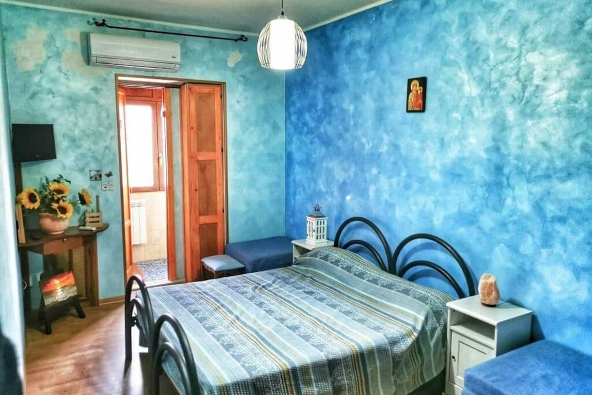 Room | 1 bedroom, free WiFi, bed sheets