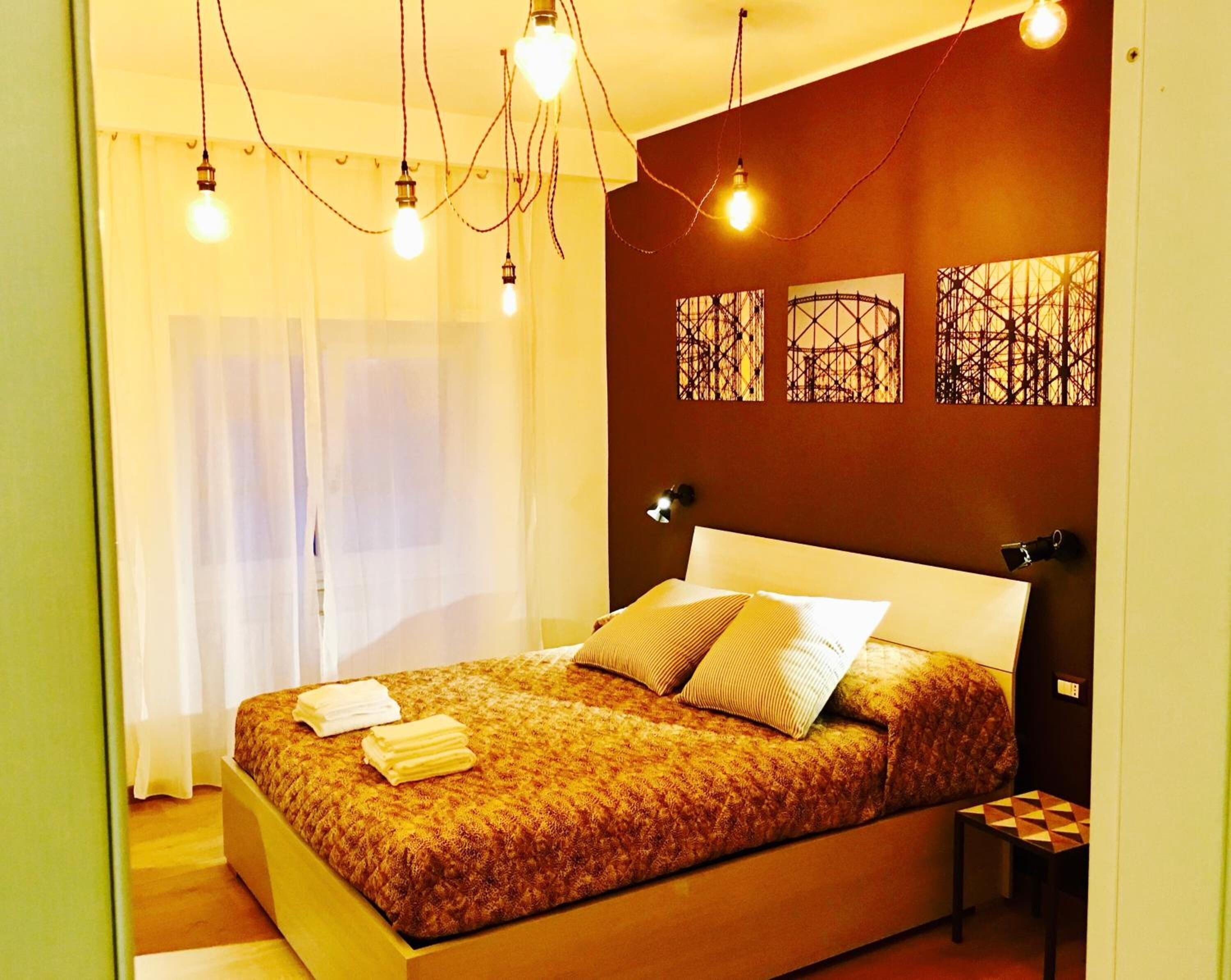 Bureau, chambres insonorisées, Wi-Fi gratuit, draps fournis