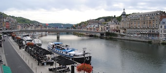 L'Inattendu sur la Croisette Dinant Centre