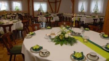 Banquet hall