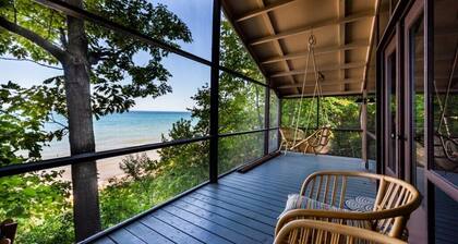 Preciosa casa frente al lago con jacuzzi privado.