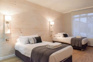 Ropa de cama hipoalergénica, caja fuerte, cortinas opacas y wifi gratis