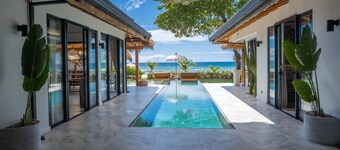 Casa Milya -- Luxury Villa on the Beach! 4 Master Suites and Infinity Pool