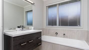 Bathtub, hair dryer