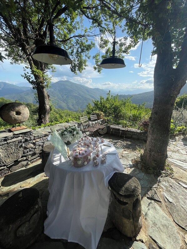 Ristorazione all'aperto