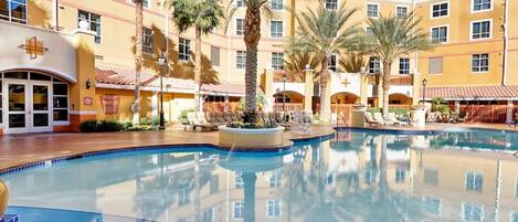 Outdoor pool, a heated pool