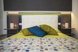 1 bedroom, internet, bed sheets