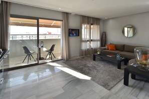 Presidential Suite, Balcony | Living area - Suites Hotel Le Yacht (Casablanca)