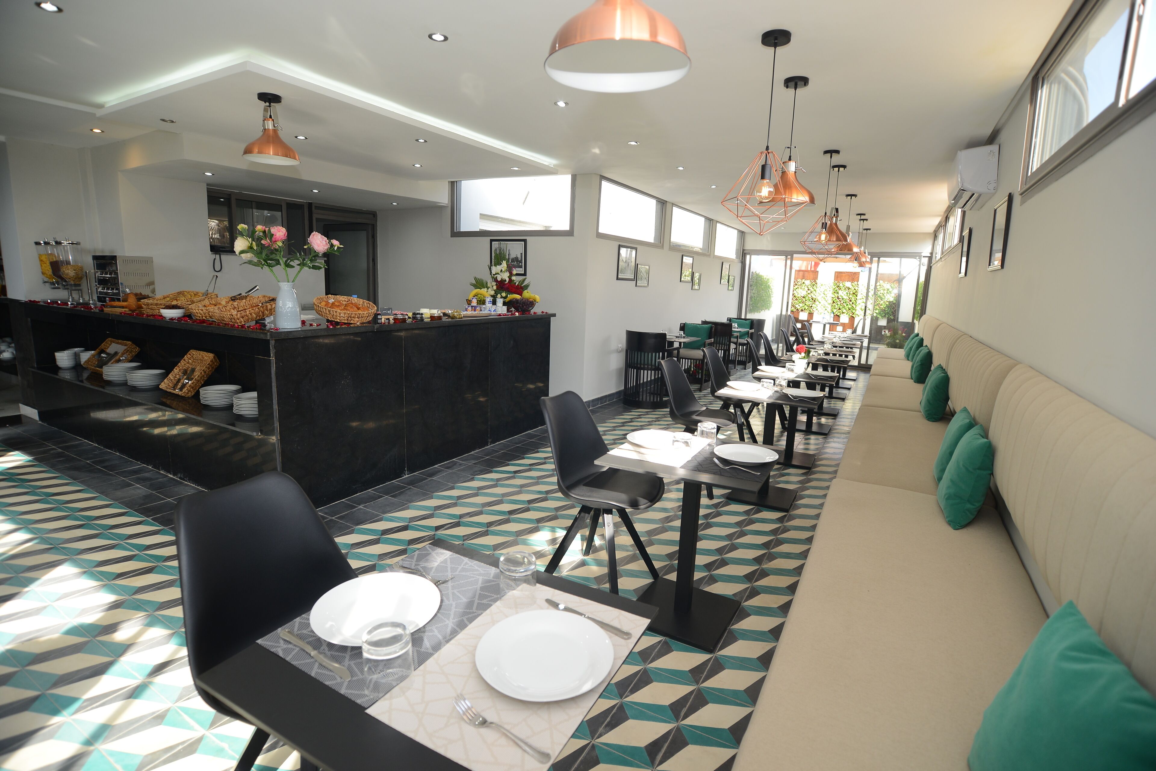 Free daily buffet breakfast