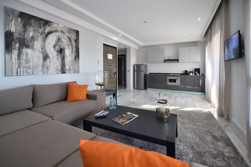 Suites Hotel Le Yacht