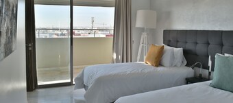 Suites Hotel Le Yacht