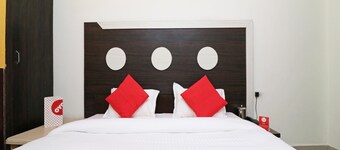OYO 24172 Hotel Jp Heights