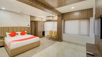 Phòng | Truy cập Internet không dây miễn phí, bộ trải giường