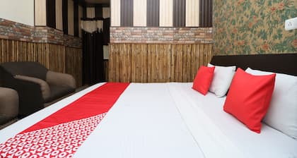 OYO 39812 Welcome Lounge