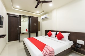 Double or Twin Room | Free WiFi, bed sheets - Collection O 23058 Hotel Aditya Regency (Bhopal)