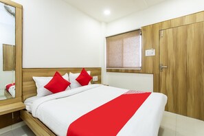 Double Room | Free WiFi, bed sheets - Collection O 23058 Hotel Aditya Regency (Bhopal)