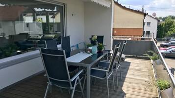 Comfort-Apartment, 3 Schlafzimmer | Terrasse/Patio