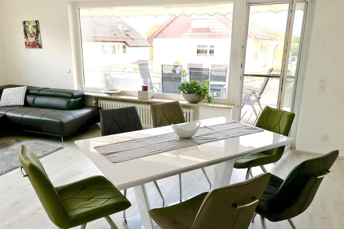 Comfort Apartment, 3 Bedrooms | Living area