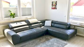 Comfort-Apartment, 3 Schlafzimmer | Wohnbereich