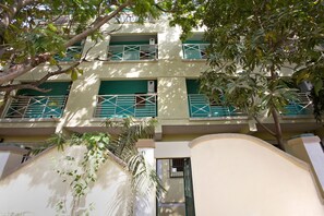 Exterior detail - OYO 28363 Hotel Sai Icon Residency (Kalyan)