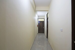Interior - OYO 45288 Hotel 2 Yaars (New Delhi)