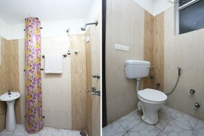 Double or Twin Room | Bathroom