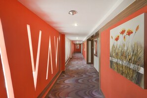 Hallway - Capital O 44162 Royal Palms Hotel - Rose Collection (Mumbai)