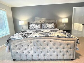 4 chambres, fer et planche à repasser, Wi-Fi gratuit, draps fournis