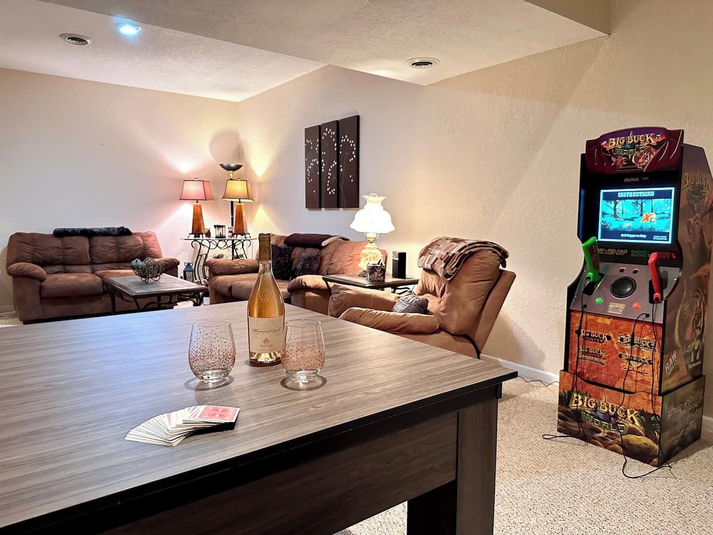 Spacious Pet Friendly ($) Home W/game & Exercise Room - Harbor Springs, MI